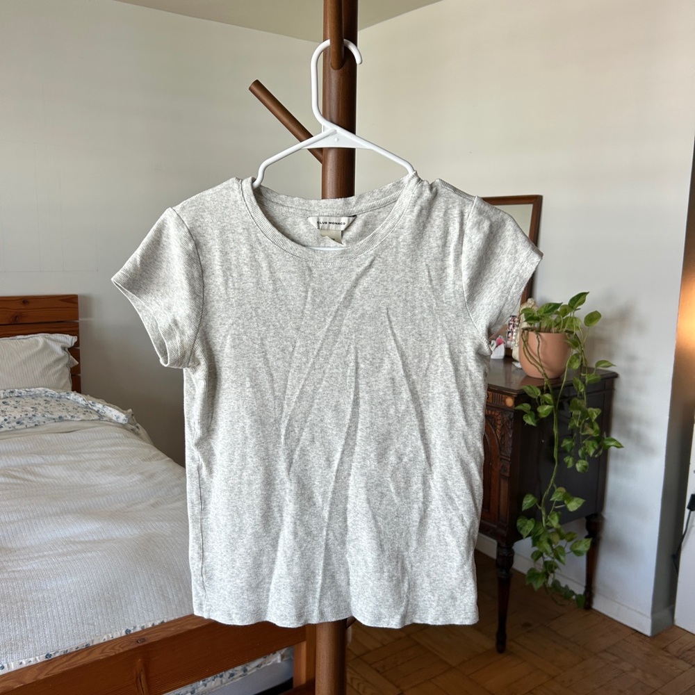 Club Monaco Light Gray Ribbed Tee